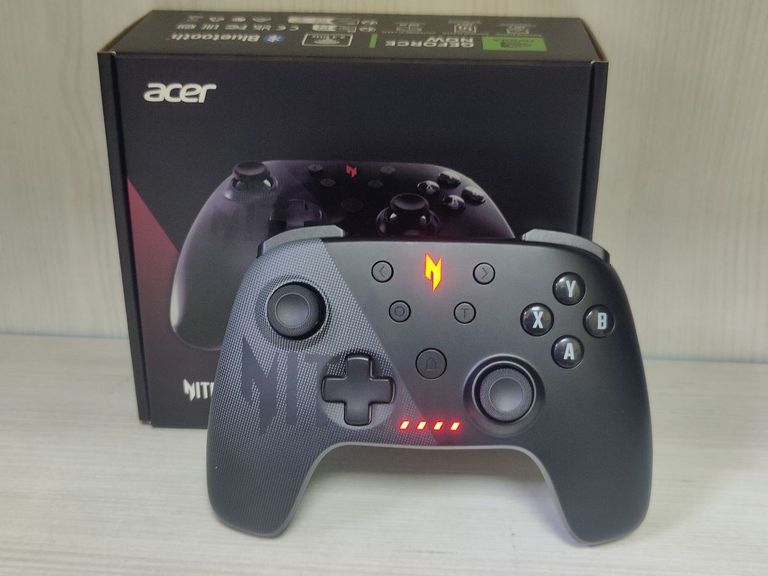 Купити Acer Nitro NGR300 (GP.OTH11.06F) Б/У