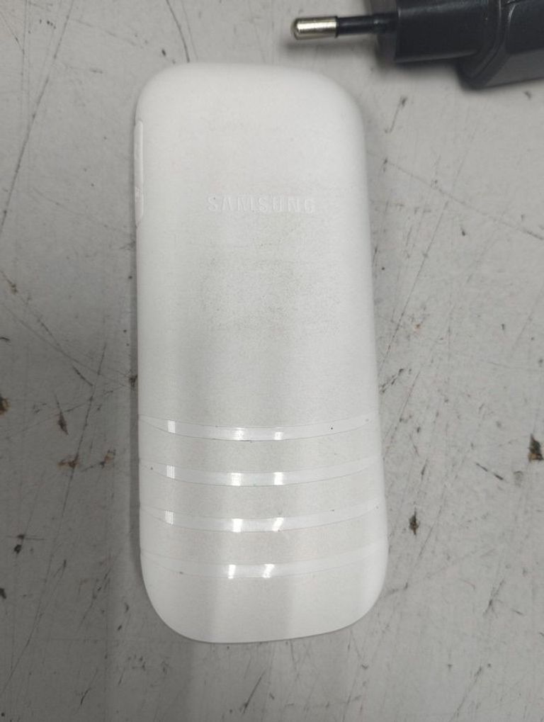 Дешево Samsung e1200i з ломбарду