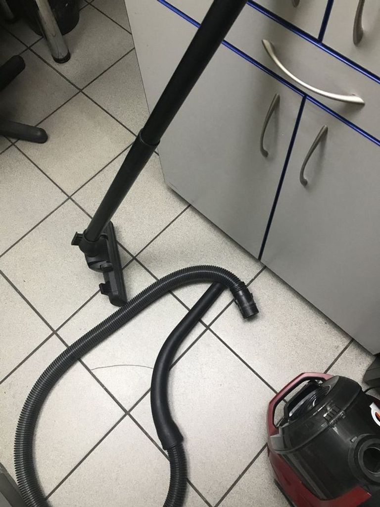 Bosch Serie 4 BGS21X320 Код:01-200789251. Зображення 6