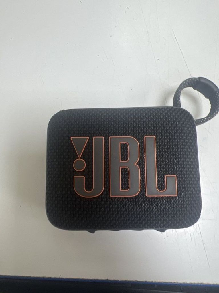 Купить Jbl go 4 Б/У