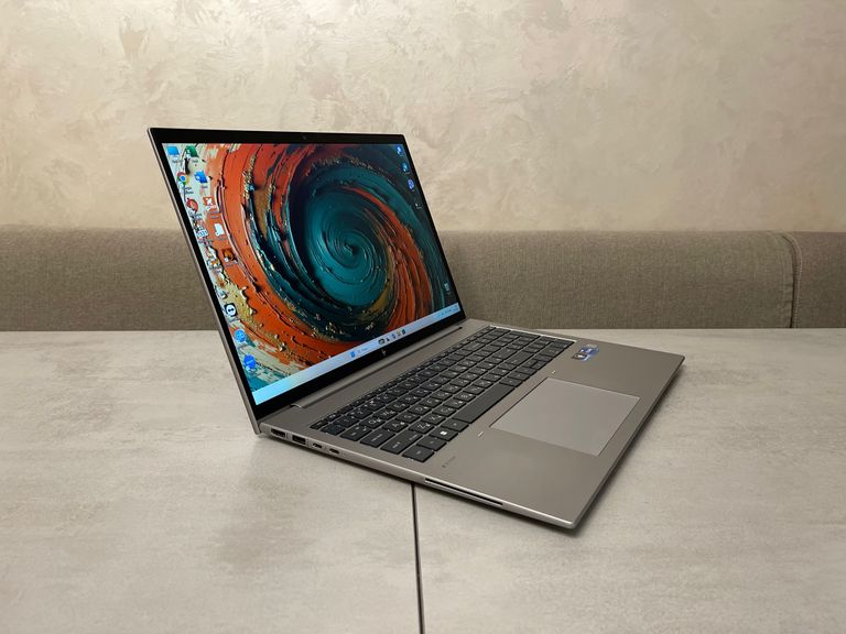 Дешиво HP Zbook FireFly 16 G9, 16", i7-1255U, 16GB, 512GB, Nvidia 4GB с ломбарда
