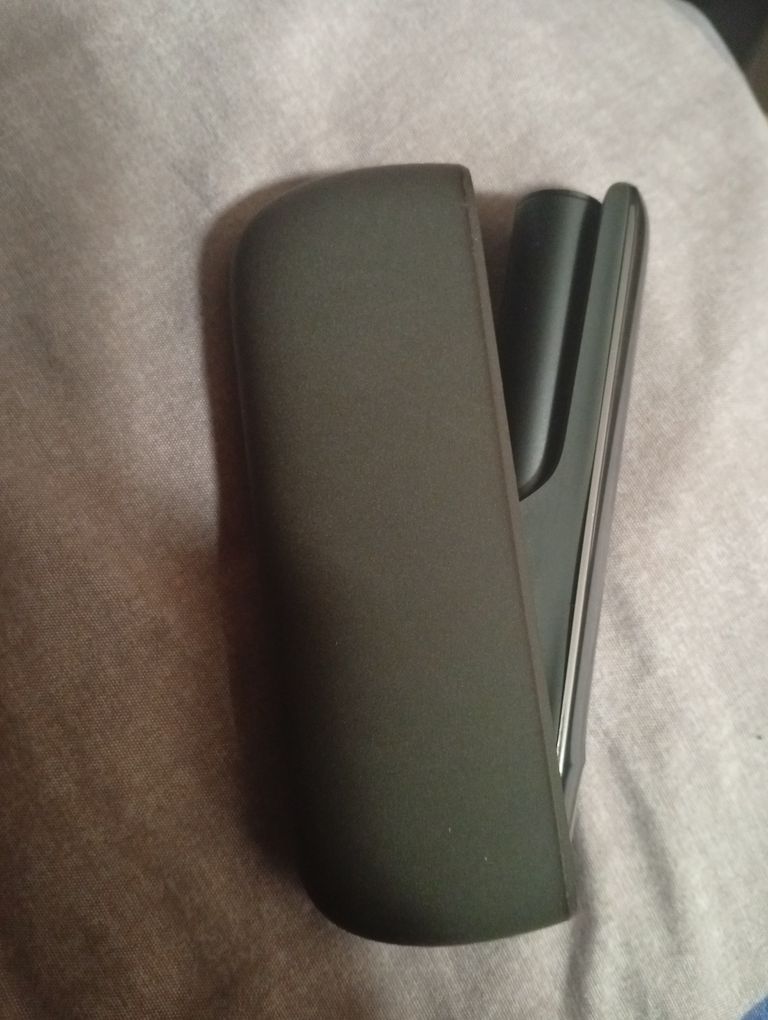 Оголошення IQOS ILUMA Графітовий (б\у) Б/У