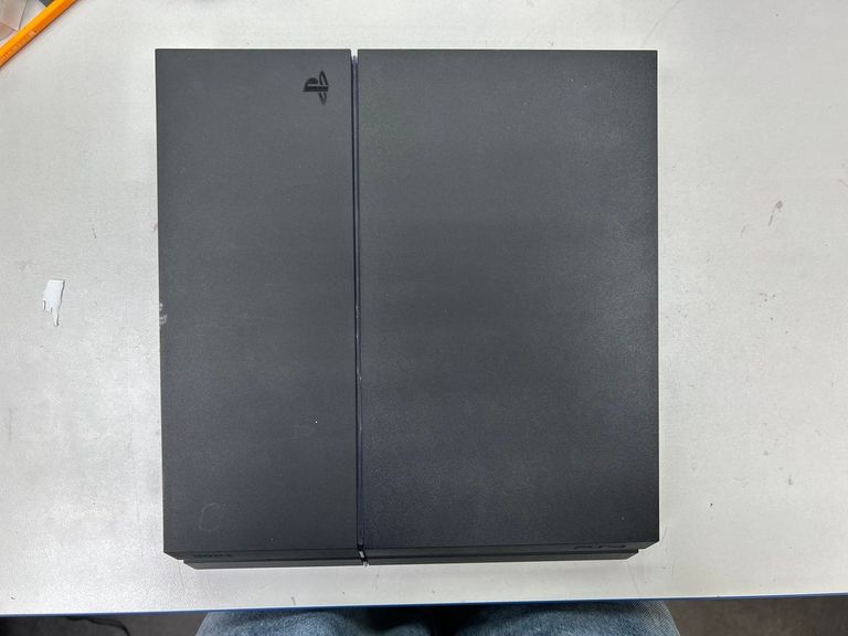 Купити Sony playstation 4 1tb Б/У