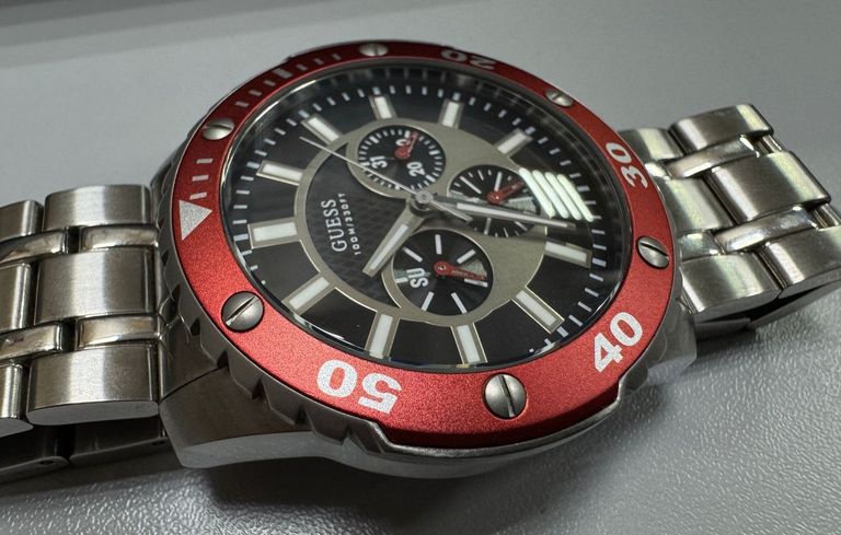 Дешиво Guess w0179g1 с ломбарда