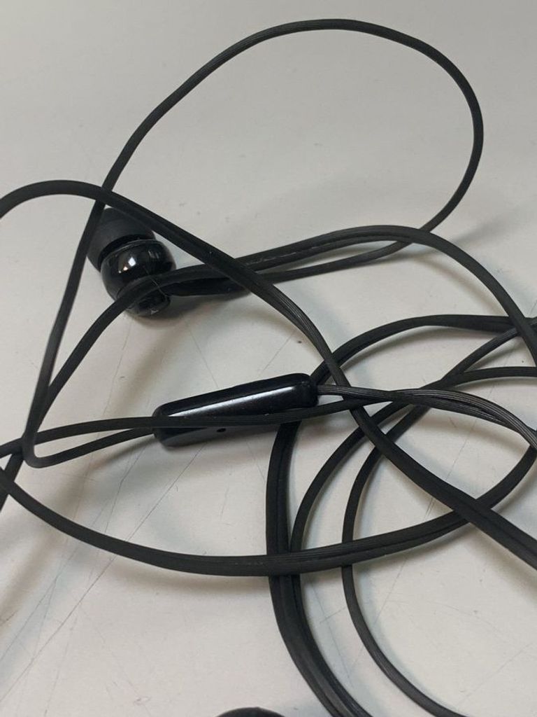 Дешево Sony mdr-ex110ap з ломбарду