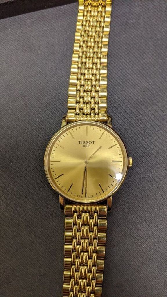 Дешево Tissot t109410a з ломбарду