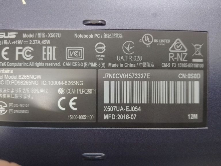 Дешиво Asus 15/core i3 6006u ddr3/4gb ddr3/hdd *відсутній/ssd 120 gb/*інтегрована с ломбарда