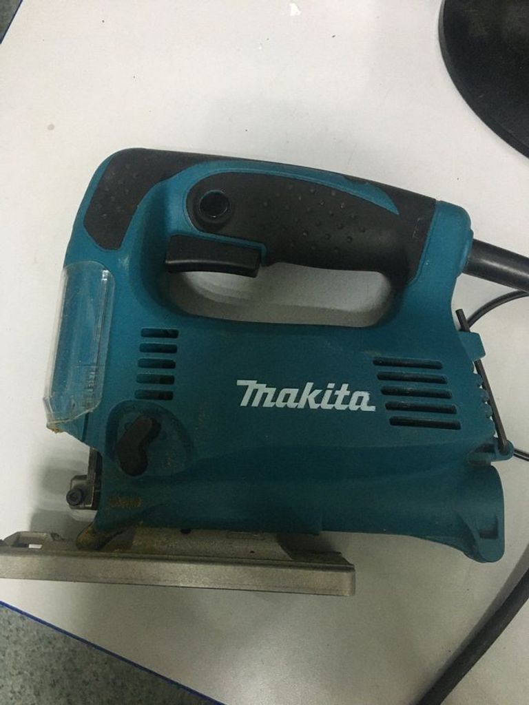 Купити Makita 4329 Б/У