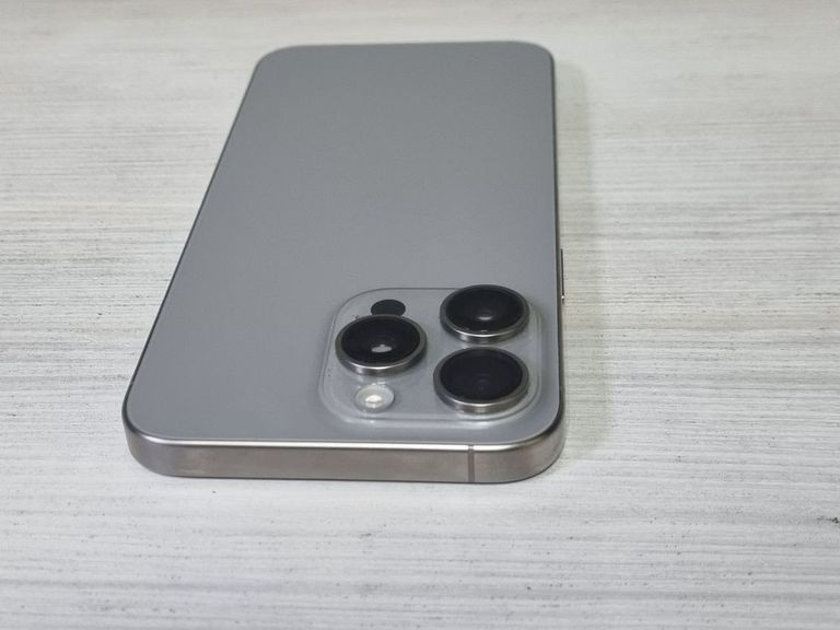 Розпродаж Apple iphone 15 pro max 256gb, продавець Техноскарб