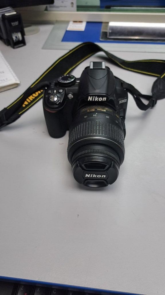 Купить Nikon d3100 kit / af-s nikkor 18-55mm f:3,5-5,6g vr dx Б/У