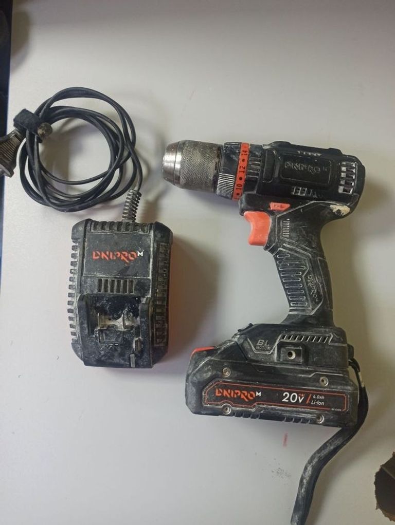 Купить Dnipro-M cd-201hbc compact 1акб 4ah зп Б/У