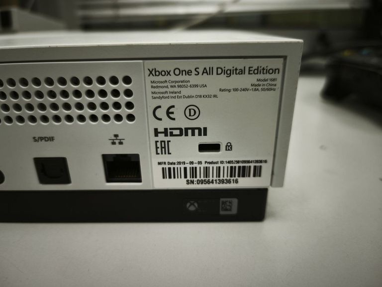 Microsoft Xbox One S 1TB Код:01-200846360. Зображення 5