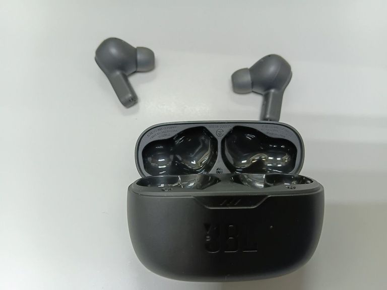 Купити Jbl wave beam Б/У