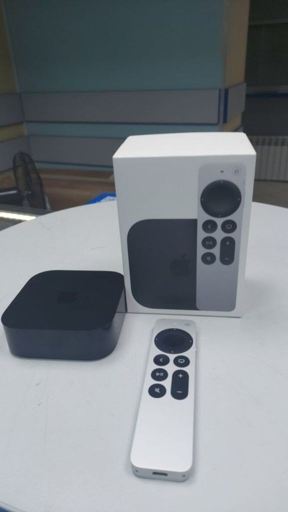 Купити Apple TV 4K 2022 Wi-Fi + Ethernet 128 GB (MN893) Б/У