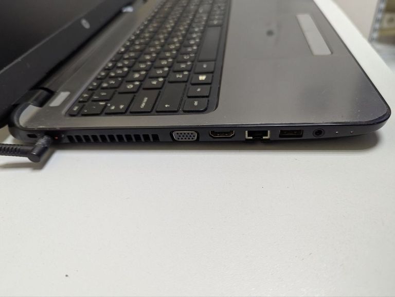 Дешево Hp 15/pentium n3540 ddr3/4gb ddr3/hdd 500 gb/ssd *відсутній/*інтегрована з ломбарду