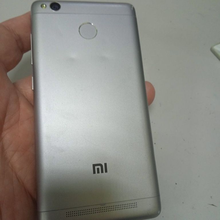 Оголошення Xiaomi redmi 3s 2/16gb Б/У