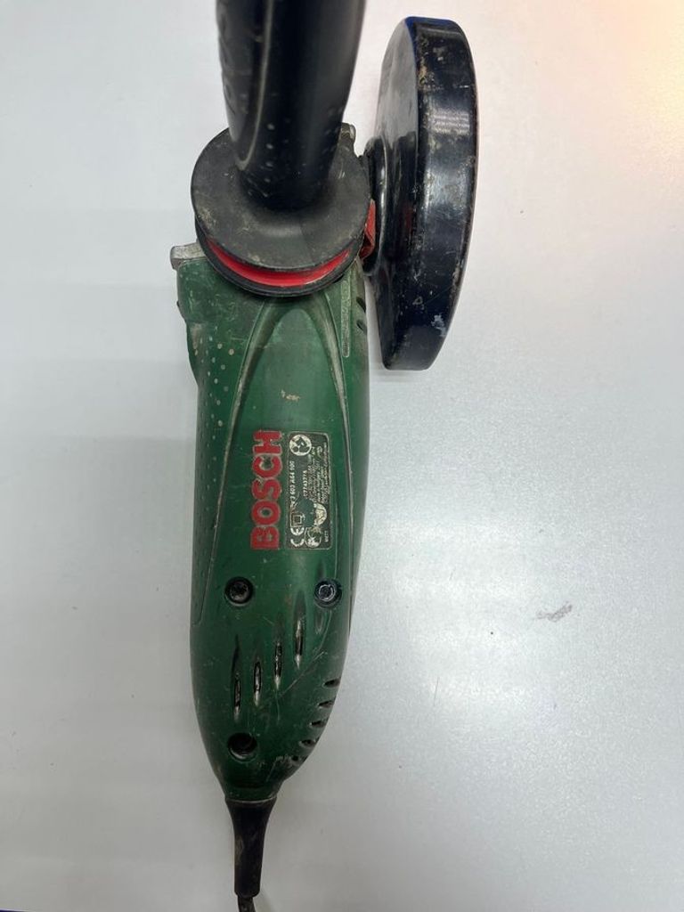 Дешево Bosch pws 750-125 з ломбарду