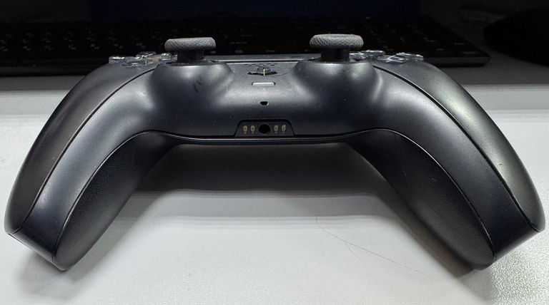 Оголошення Sony DualSense Black Б/У