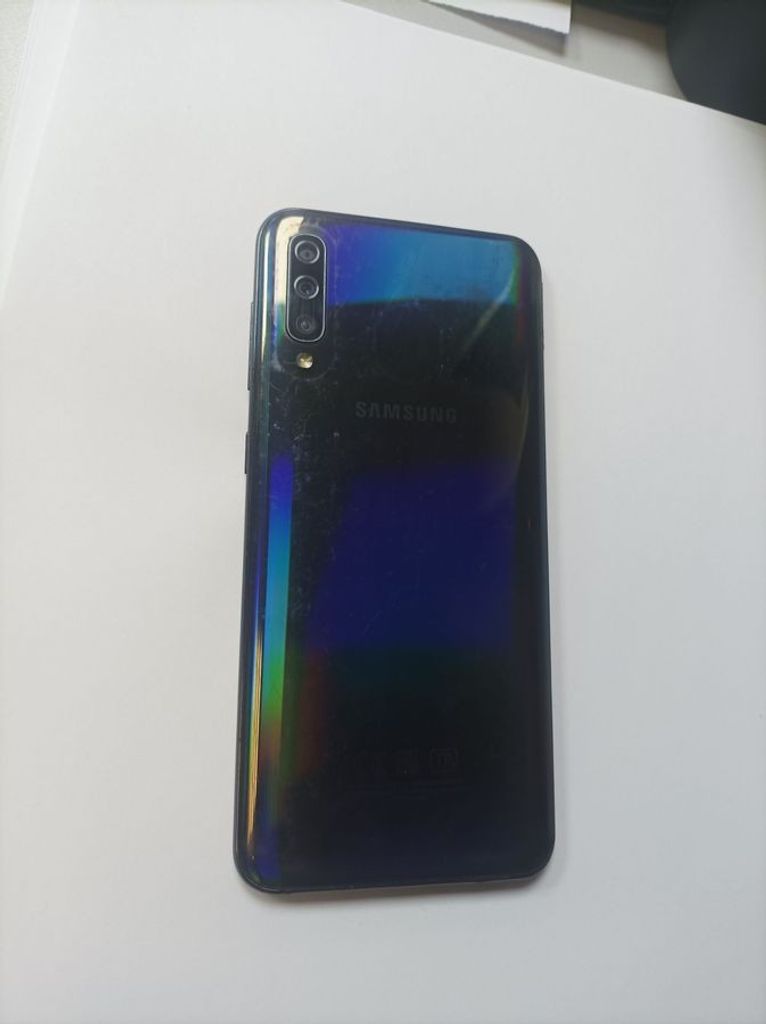Купити Samsung galaxy a50 sm-a505fn 4/64gb Б/У