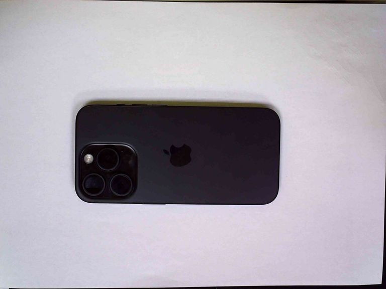 Apple iphone 15 pro 128gb Код:01-200856515. Зображення 7
