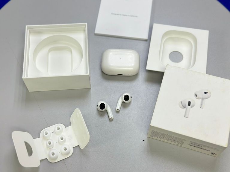 Apple airpods pro 2nd generation magsafe Код:01-200891983. Изображение 6