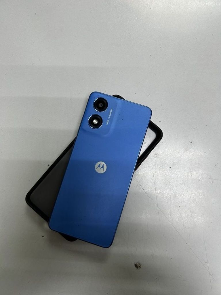 Дешиво Motorola moto g04 4/128gb с ломбарда