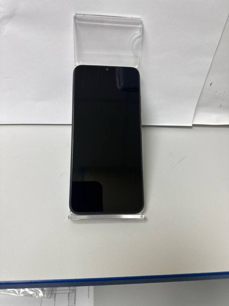 Купити Xiaomi Mi A2 4/32GB Black Б/У