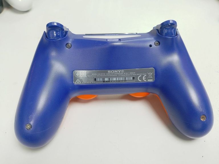 Оголошення Sony dualshock 4 v2 Б/У