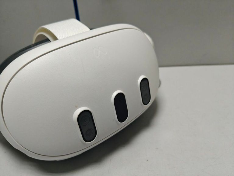 Дешево Meta Quest 3 128GB з ломбарду