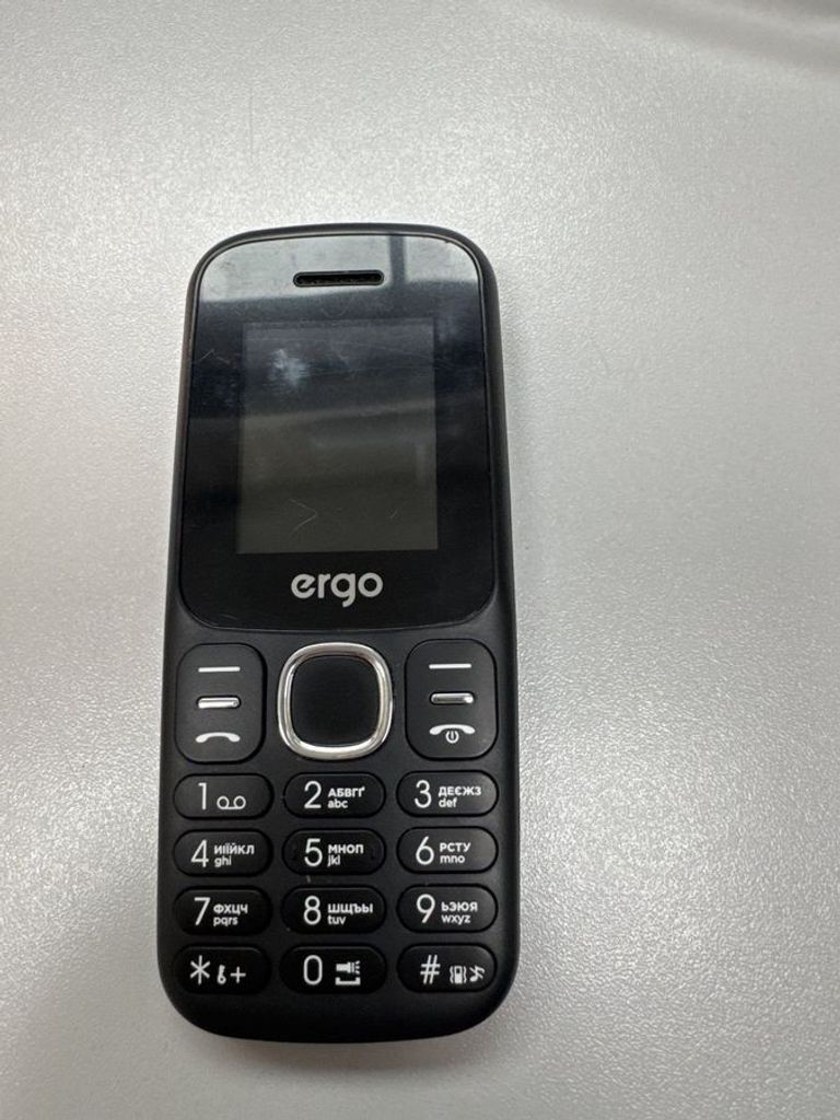 Дешево Ergo B184 Black з ломбарду