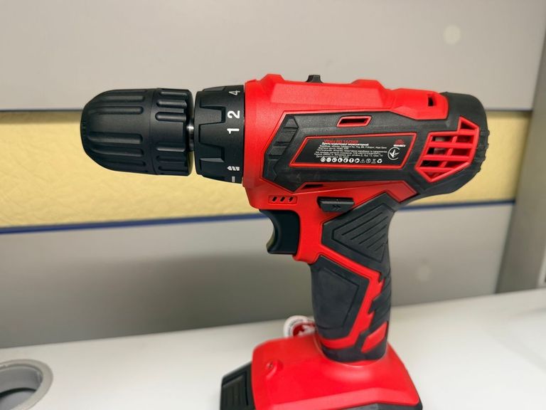 Оголошення Vitals au 14/2kp Б/У