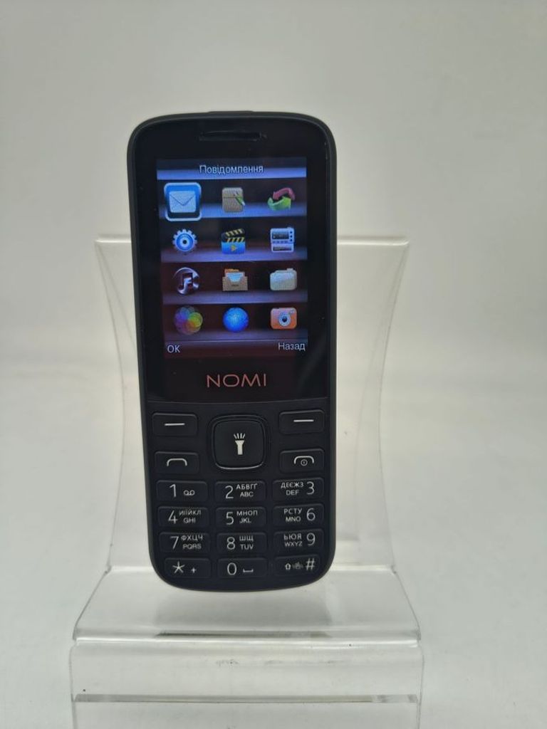 Купити Nomi i2403 Б/У