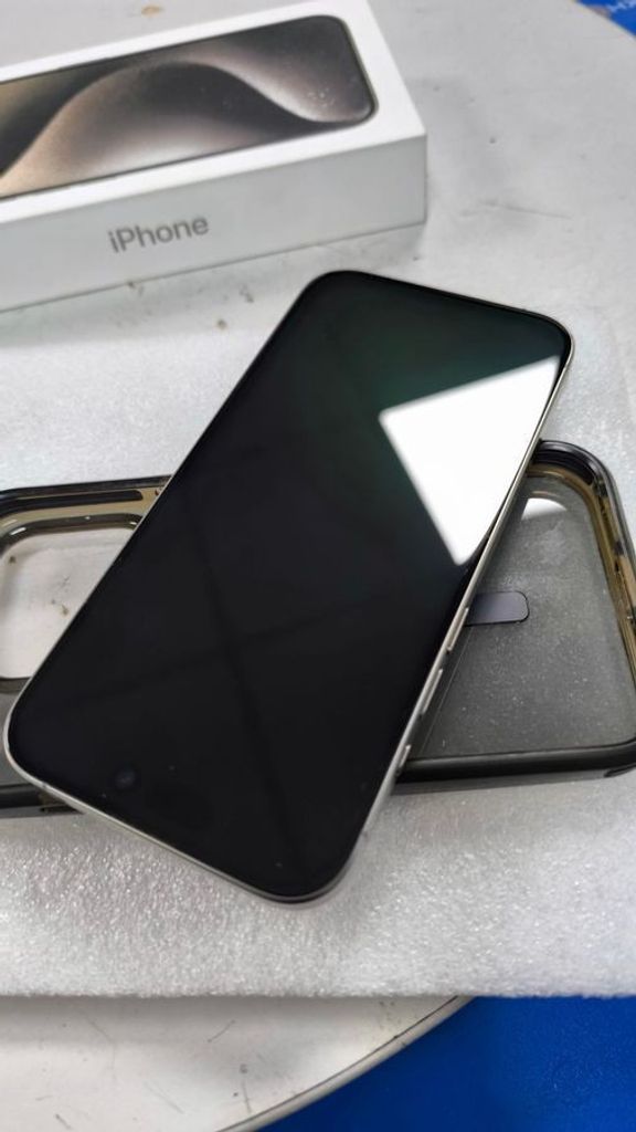 Apple iphone 15 pro 256gb Код:01-200908039. Изображение 7