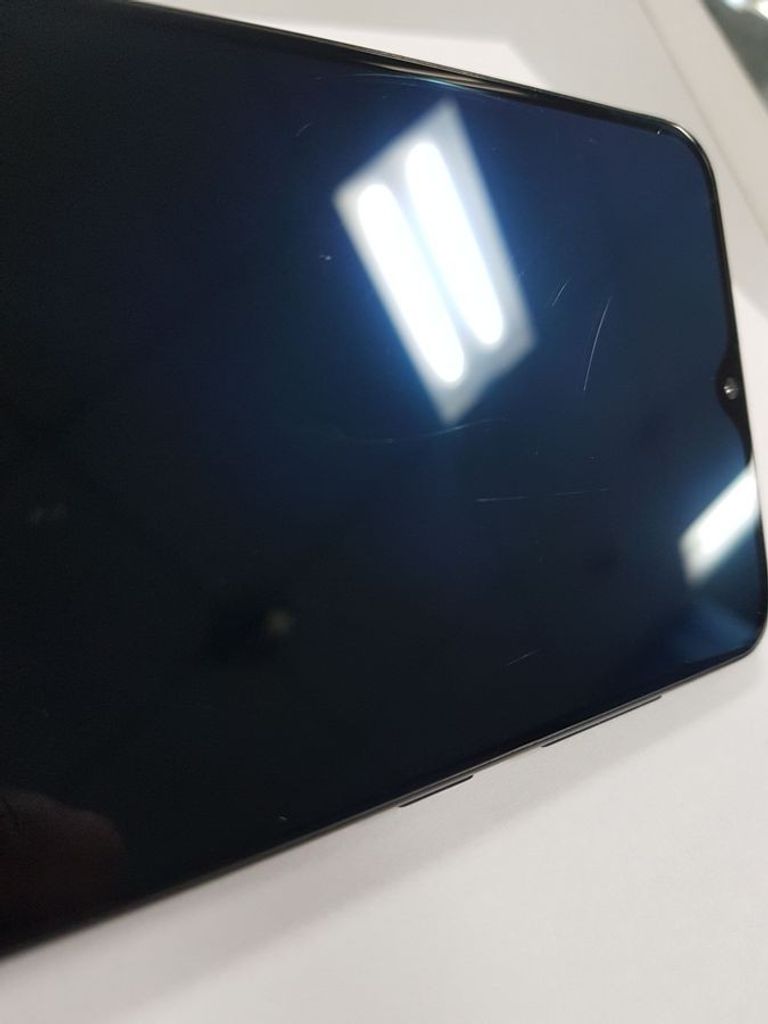 Розпродаж Samsung galaxy a30s 3/32gb, продавець Техноскарб