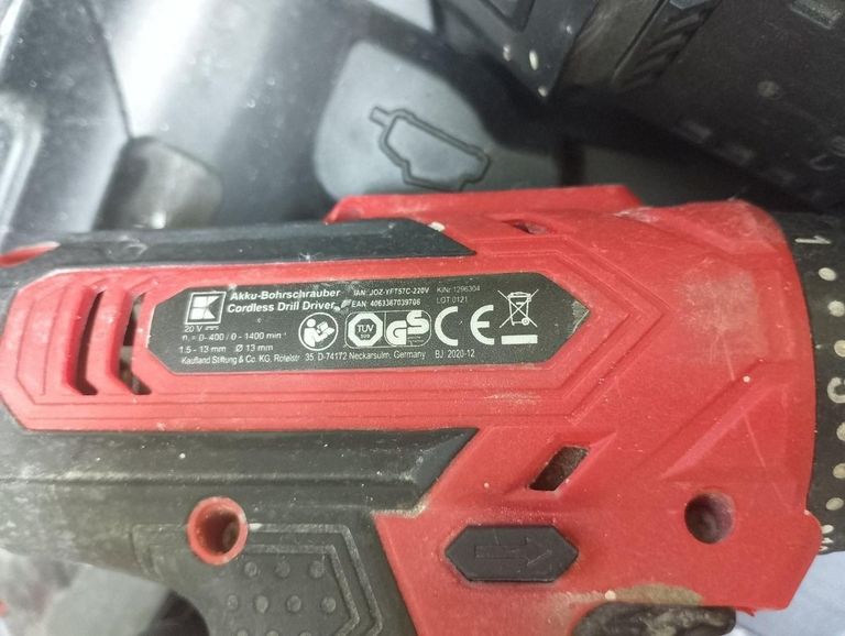 Объявление My Project перфоратор/шуруповерт/акб/зп Б/У