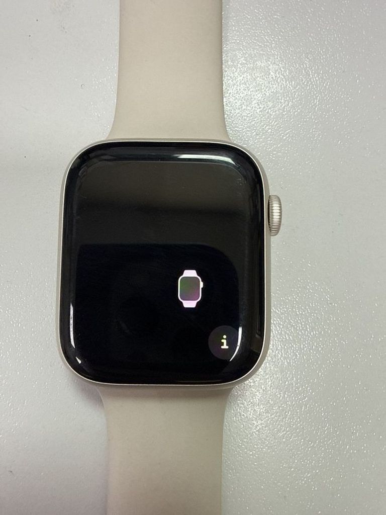 Оголошення Apple watch series 8 gps 45mm aluminum case Б/У