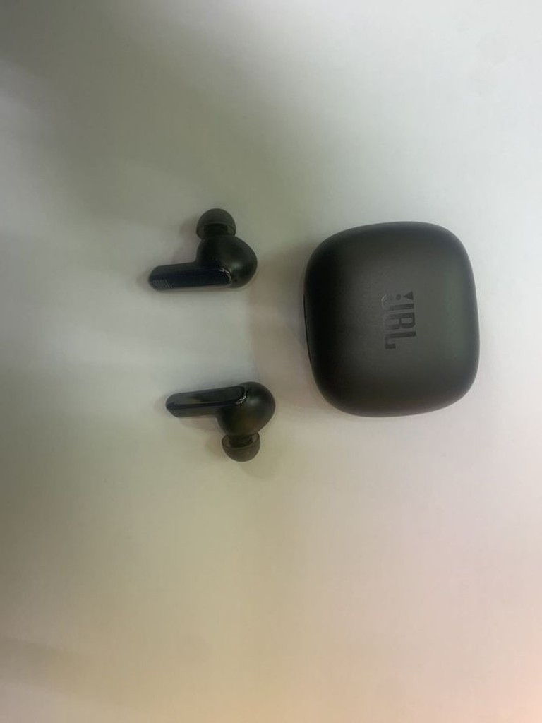 Дешиво Jbl live pro 2 с ломбарда