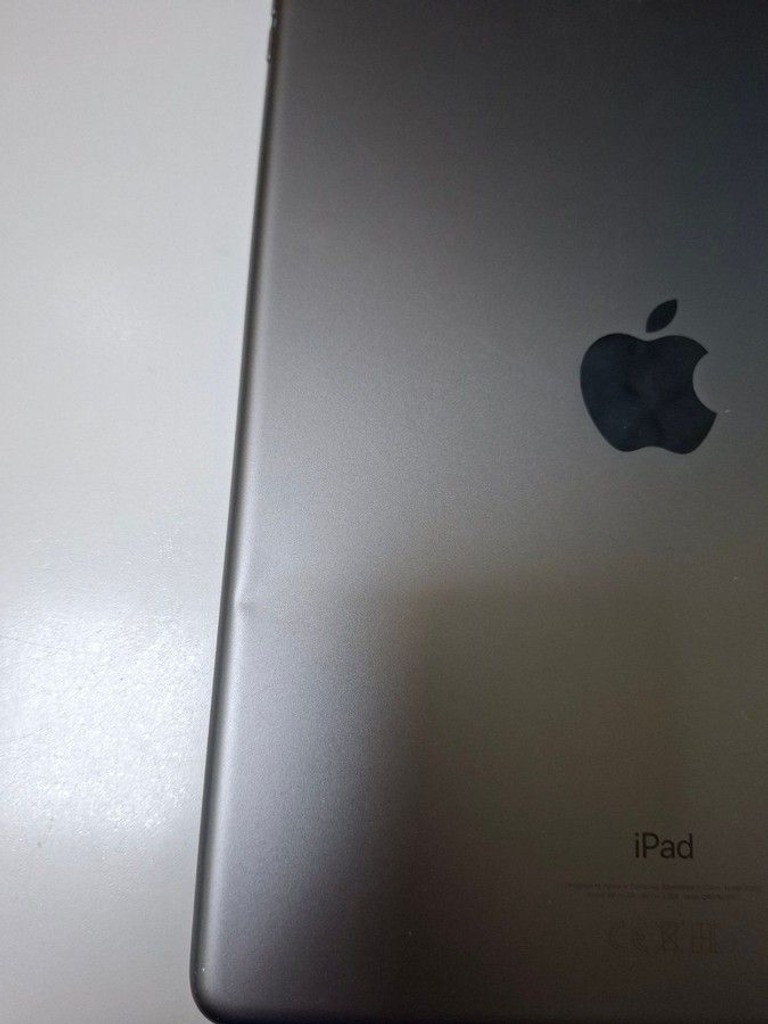 Дешиво Apple ipad 10.2 2021 wi-fi 64gb с ломбарда