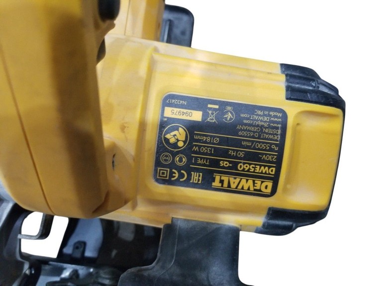 Дешево Dewalt DWE560 з ломбарду