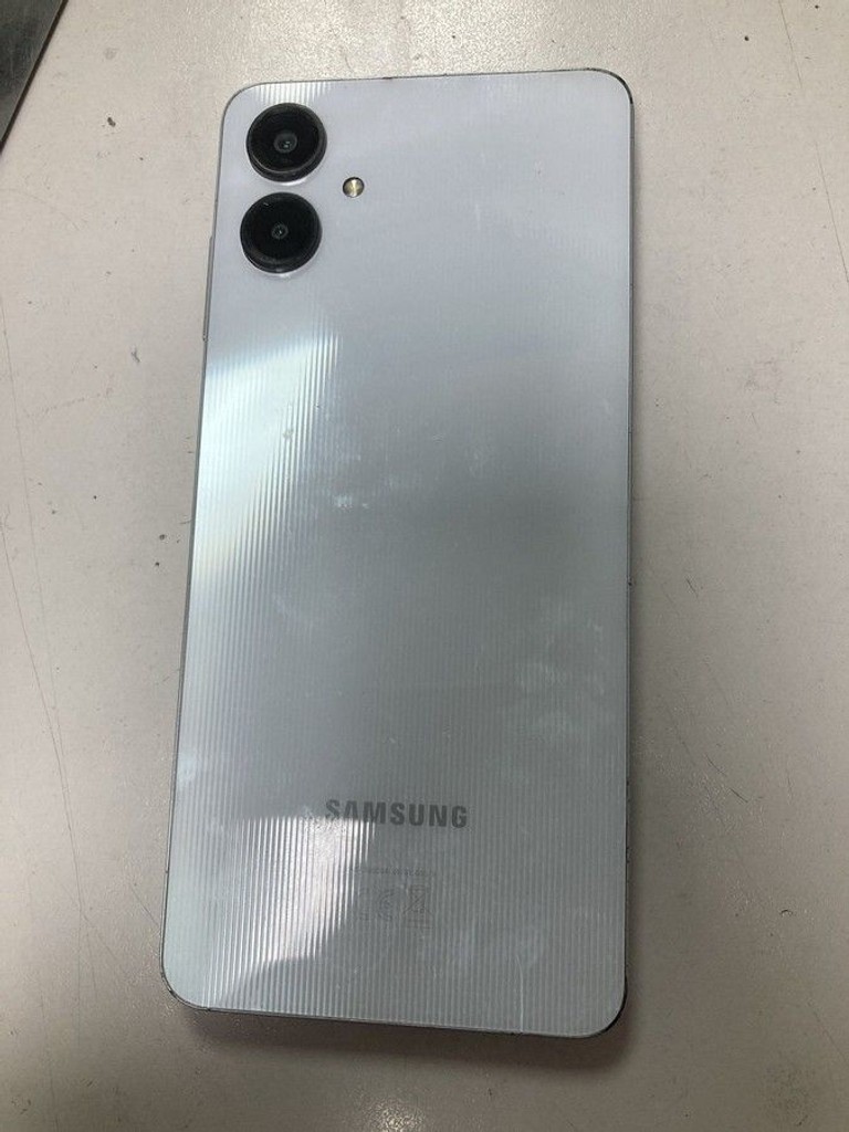 Оголошення Samsung galaxy a06 4/128gb Б/У