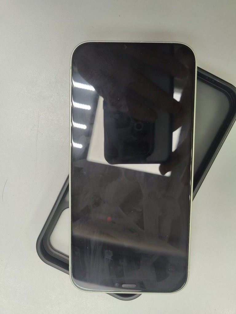 Купити Apple iPhone 12 64GB (PRODUCT)RED Б/У