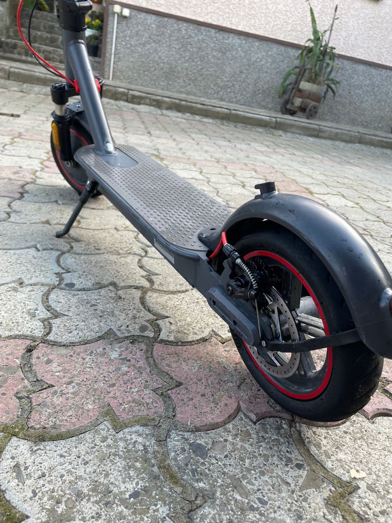 Дешево Xiaomi Electric Scooter M365 Pro 2 з ломбарду
