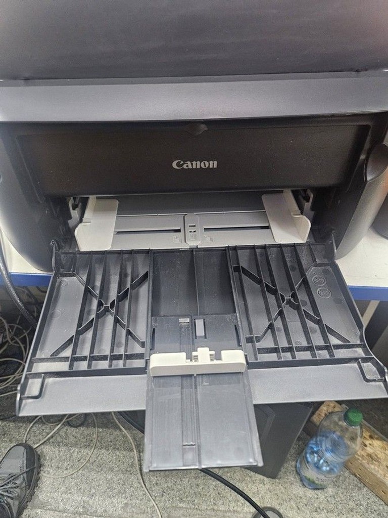 Купить Canon i-sensys lbp-6030 Б/У
