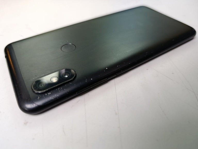 Оголошення Xiaomi Redmi Note 6 Pro 3/32GB Black Б/У