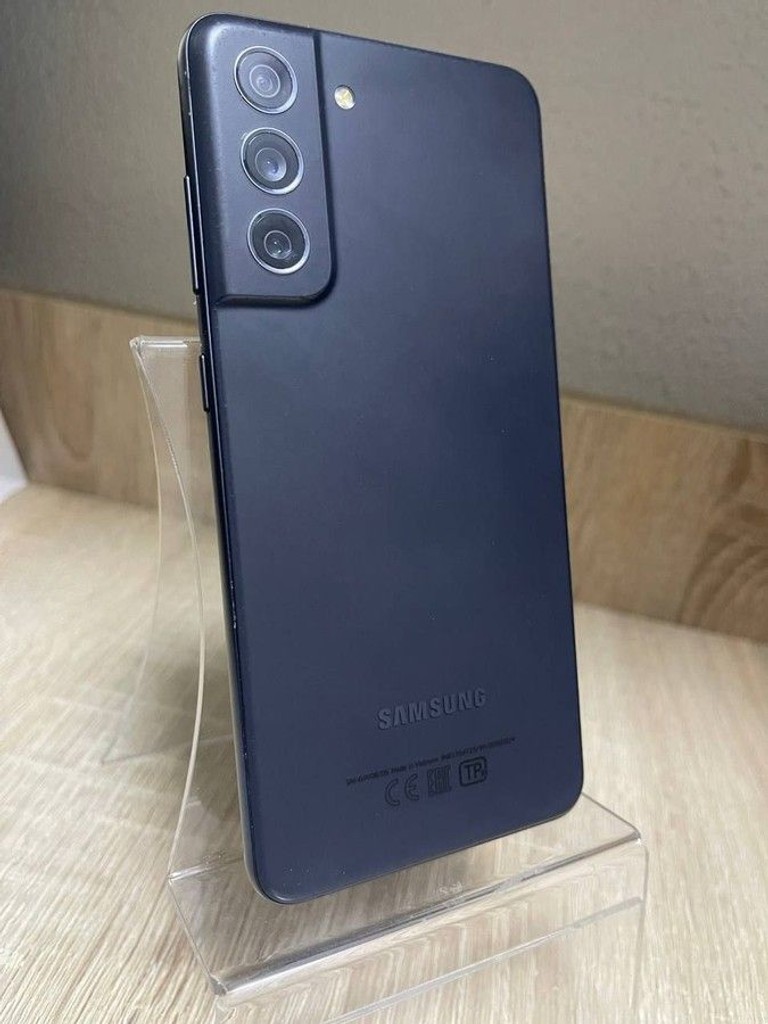 Дешево Samsung galaxy s21 fe 5g 8/256gb з ломбарду