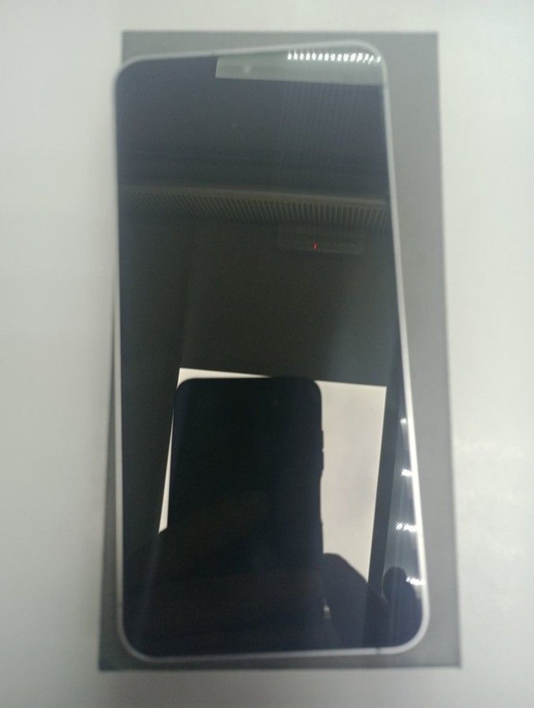 Оголошення Samsung galaxy s25 fe 8/256gb Б/У