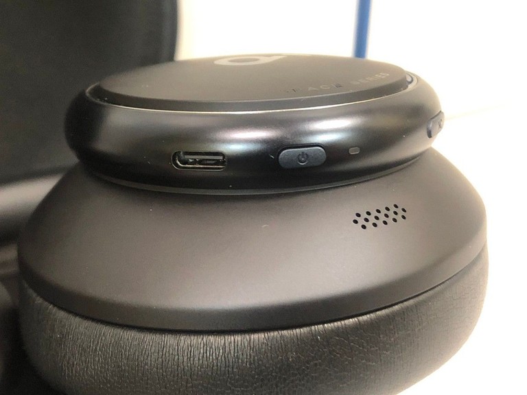 Розпродаж Anker soundcore q45, продавець Техноскарб