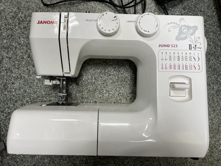 Купить Janome Juno 523 Б/У
