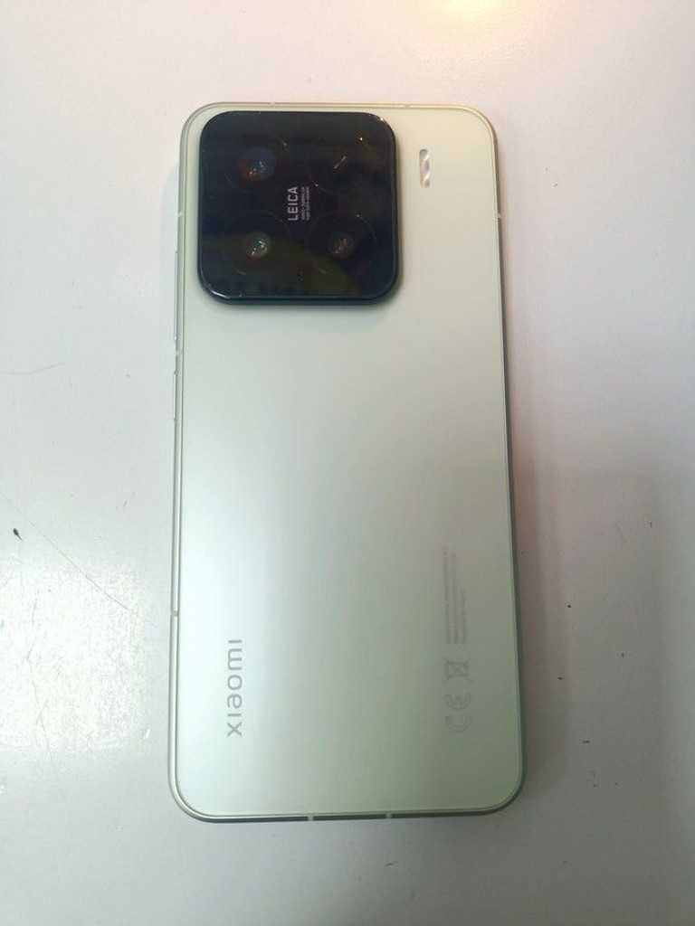 Розпродаж Xiaomi 15 12/512gb, продавець Техноскарб