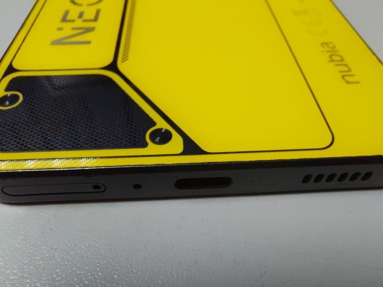 Дешиво Zte Nubia Neo 3 GT 5G 12/256GB Gray с ломбарда